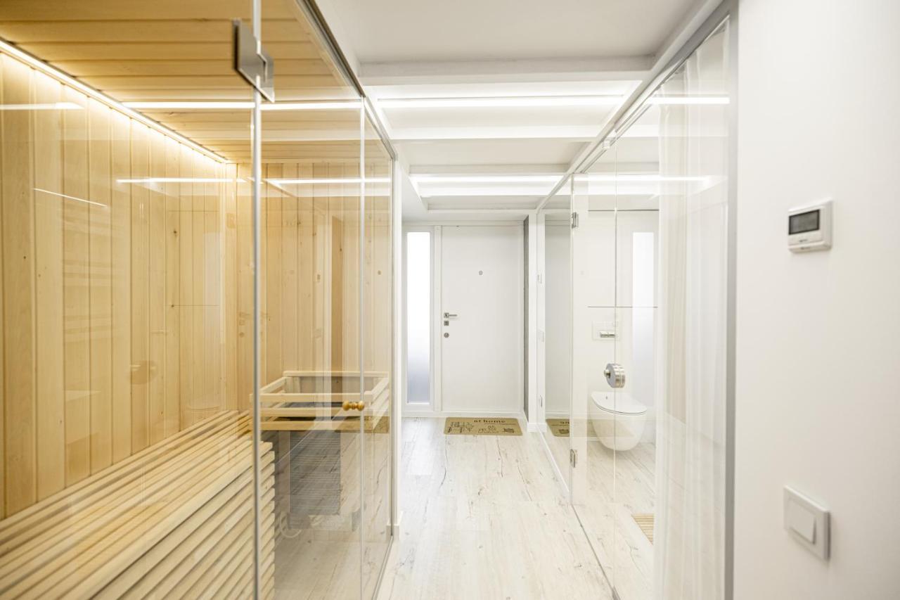 White Fox - Sauna - ลวีฟ ภายนอก รูปภาพ